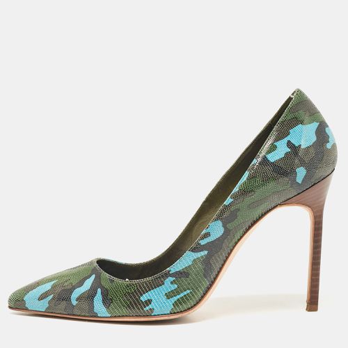 Manolo Blahnik Tricolor Camouflage Print Embossed Lizard Pointed Toe Pumps Size 38 - Manolo Blahnik - Modalova