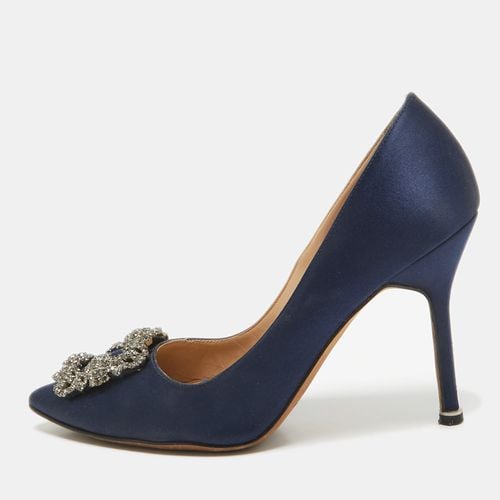 Manolo Blahnik Navy Blue Satin Hangisi Pumps Size 37 - Manolo Blahnik - Modalova