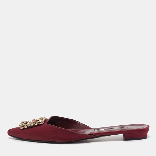 Manolo Blahnik Burgundy Satin Hangisi Crystal Embellished Flat Mules Size 39 - Manolo Blahnik - Modalova