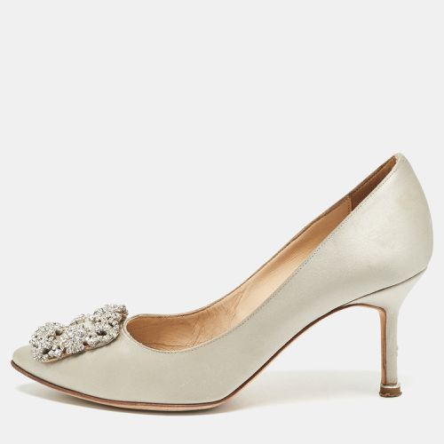 Manolo Blahnik Grey Satin Hangisi Crystal Embellished Pointed Toe Pumps Size 36.5 - Manolo Blahnik - Modalova