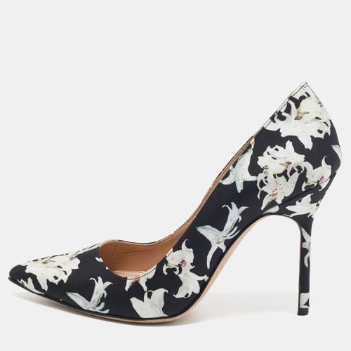 Manolo Blahnik Black/White Printed Floral Fabric BB Pumps Size 37 - Manolo Blahnik - Modalova