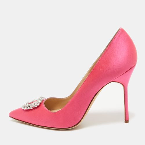 Manolo Blahnik Pink Satin Hangisi Pumps Size 41 - Manolo Blahnik - Modalova