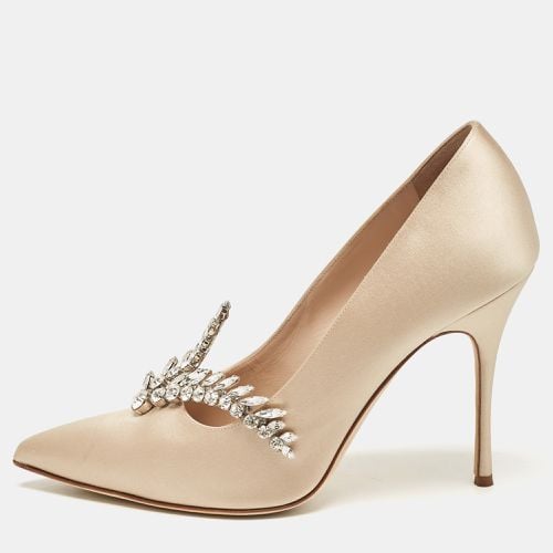 Manolo Blahnik Beige Satin Nadira Pumps Size 40 - Manolo Blahnik - Modalova