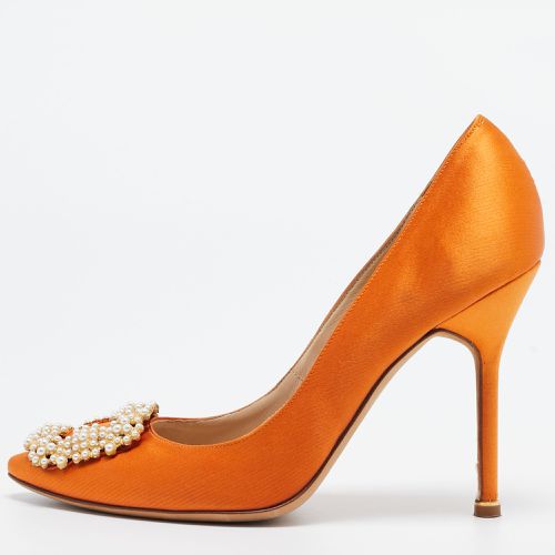 Manolo Blahnik Orange Satin Hangisi Pumps Size 38.5 - Manolo Blahnik - Modalova