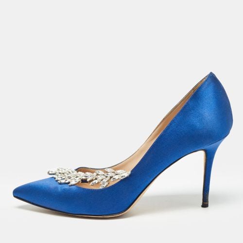 Manolo Blahnik Satin Nadira Crystal Embellished Pointed Toe Pumps Size 37.5 - Manolo Blahnik - Modalova