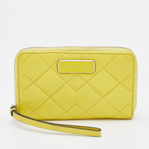 Marc by Marc Jacobs Yellow Quilted Leather Zip Around Wallet - Marc by Marc Jacobs - Modalova