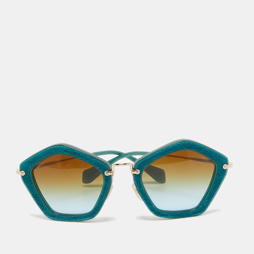 Miu Miu Green/Brown Gradient SMU 060 Cat Eye Sunglasses - Miu Miu - Modalova