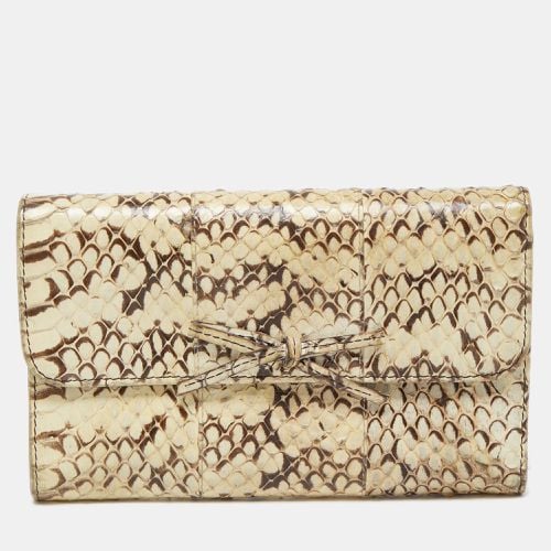 Miu Miu Cream Watersnake Leather Bow Flap Compact Wallet - Miu Miu - Modalova