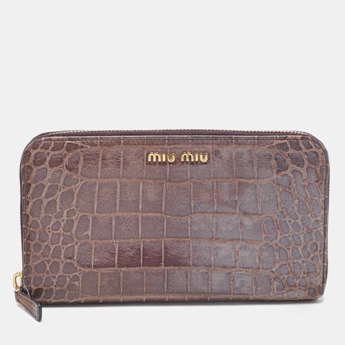 Miu Miu Mauve Purple Croc Embossed Glazed Leather Zip Around Continenal Wallet - Miu Miu - Modalova