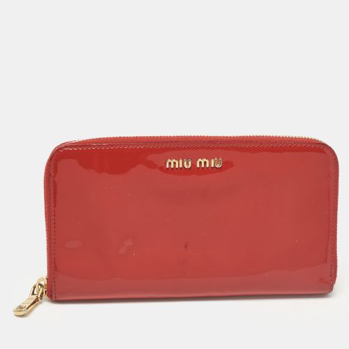 Miu Miu Red Patent Leather Zip Continental Wallet - Miu Miu - Modalova