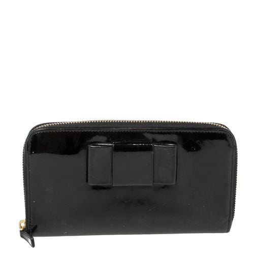 Miu Miu Black Patent Leather Bow Zip Around Wallet - Miu Miu - Modalova