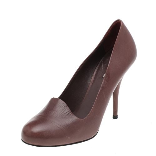 Miu Miu Brown Leather Round Toe Pumps Size 35 - Miu Miu - Modalova