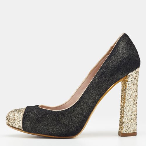 Gold Calf Hair And Glitter Cap Toe Block Heel Pumps Size 37.5 - Miu Miu - Modalova