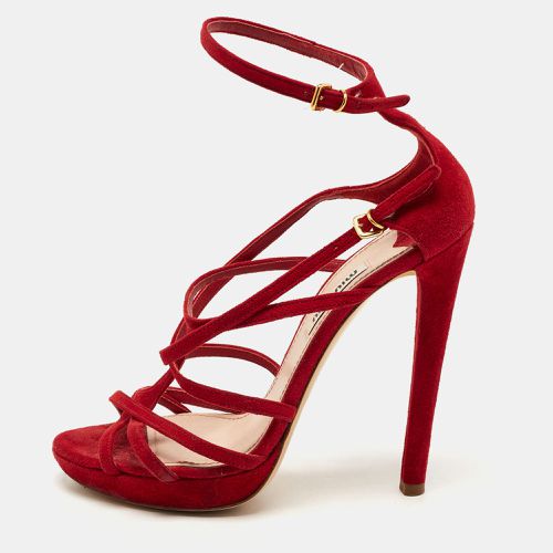 Miu Miu Red Suede Strappy Platform Sandals Size 36 - Miu Miu - Modalova