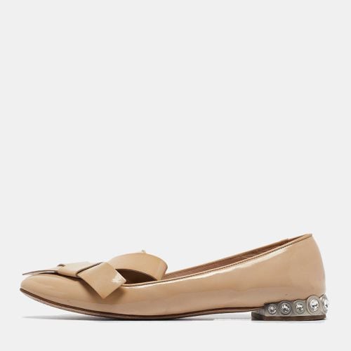 Patent Leather Bow Detail Crystal Embellished Heel Ballet Flats Size 39 - Miu Miu - Modalova