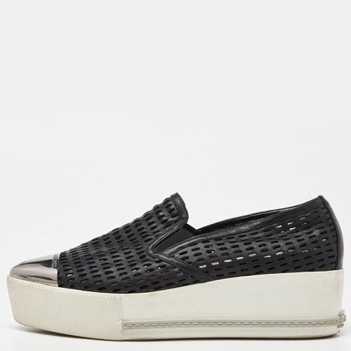 Miu Miu Black Perforated Leather Metal Cap Toe Slip On Sneakers Size 38 - Miu Miu - Modalova