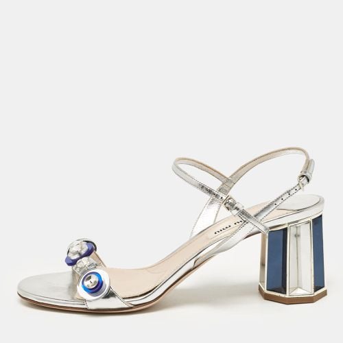 Miu Miu Silver Leather Crystal Embellished Ankle Strap Sandals Size 38 - Miu Miu - Modalova