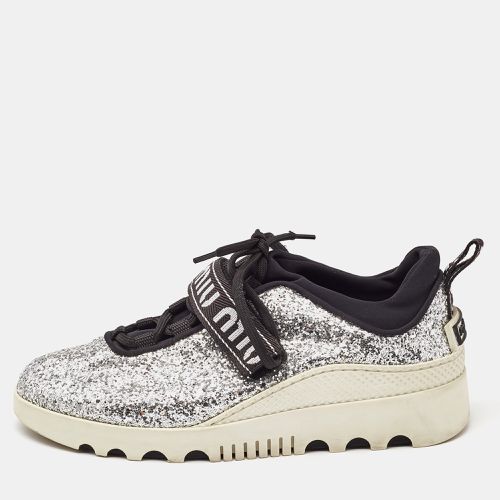 Miu Miu Silver Fabric and Glitter Lace Up Sneakers Size 37 - Miu Miu - Modalova