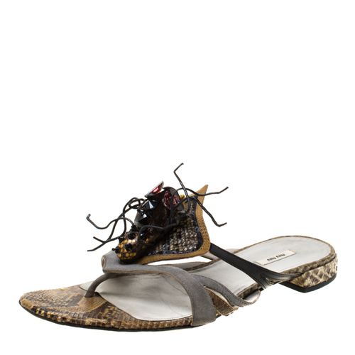 Miu Miu Multicolor Python Leather And Suede Spider Embellished Flat Sandals Size 37 - Miu Miu - Modalova