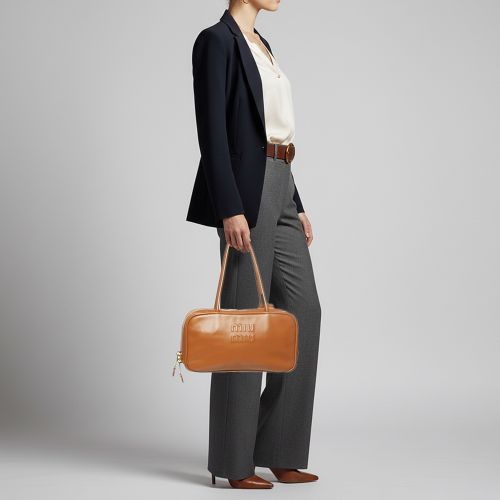 Beau Medium Cognac Soft Leather Top Handle Bag - Miu Miu - Modalova