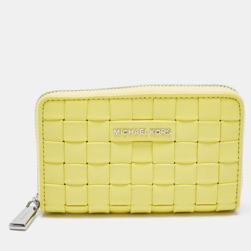 Michael Kors Yellow Intrecciato Leather Zip Around Compact Wallet - Michael Kors - Modalova