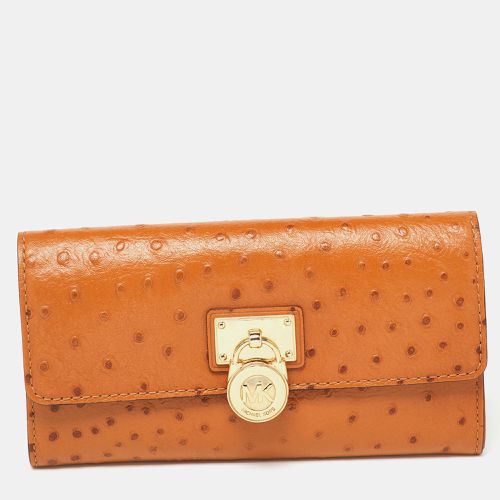 Michael Kors Tan Ostrich Embossed Leather Flap Continental Wallet - Michael Kors - Modalova