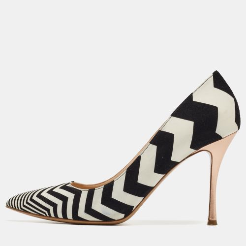 Nicholas Kirkwood Black/White Suede and Leather Pointed Toe Pumps Size 37.5 - Nicholas Kirkwood - Modalova