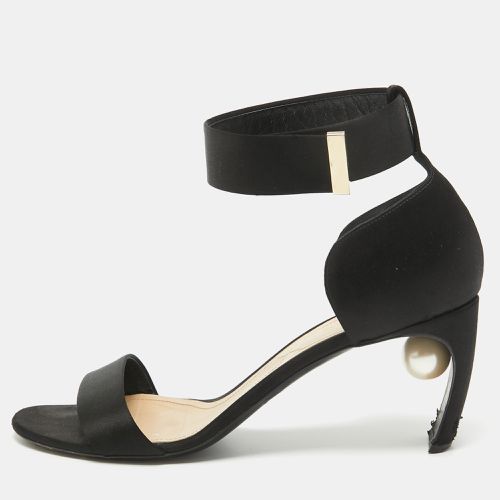 Nicholas Kirkwood Black Satin Pearl Detail Ankle Strap Sandals Size 41 - Nicholas Kirkwood - Modalova