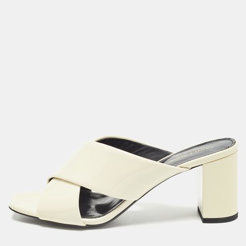 Saint Laurent Cream Patent Leather Loulou Slide Sandals Size 37.5 - Saint Laurent Paris - Modalova