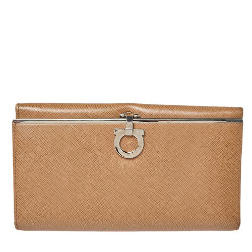 Salvatore Ferragamo Beige Leather Gancini Icona Continental Wallet - Salvatore Ferragamo - Modalova