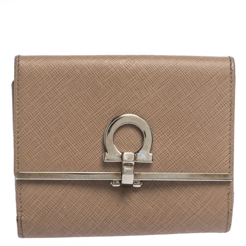 Salvatore Ferragamo Beige Leather Gancini Clip Compact Wallet - Salvatore Ferragamo - Modalova