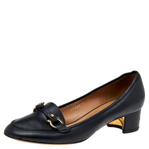 Salvatore Ferragamo Black Leather Slip on Pumps Size 37 - Salvatore Ferragamo - Modalova