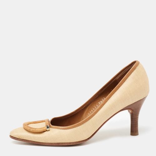 Salvatore Ferragamo Beige/Brown Woven Canvas And Leather Pumps Size 37.5 - Salvatore Ferragamo - Modalova