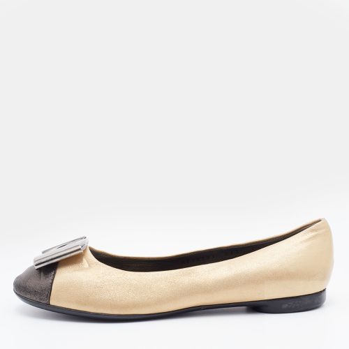 Salvatore Ferragamo Metallic Gold/Black Leather Cap Toe Metal Trim Ballet Flats Size 36 - Salvatore Ferragamo - Modalova