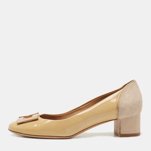 Salvatore Ferragamo Two Tone Patent Leather and Suede Pumps Size 37 - Salvatore Ferragamo - Modalova