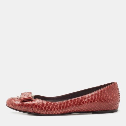 Salvatore Ferragamo Burgundy Python Varina Ballet Flats Size 37 - Salvatore Ferragamo - Modalova