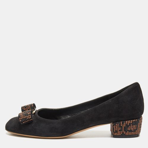 Salvatore Ferragamo Black Suede Vara Bow Studded Block Heel Pumps Size 35 - Salvatore Ferragamo - Modalova