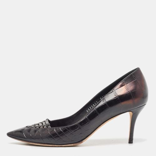 Salvatore Ferragamo Black Croc Leather Vara Pumps Size 39 - Salvatore Ferragamo - Modalova