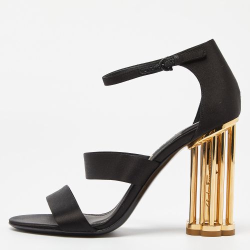 Salvatore Ferragamo Black Satin Ankle Strap Block Heel Sandals Size 39 - Salvatore Ferragamo - Modalova