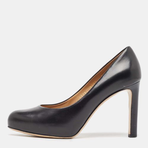 Salvatore Ferragamo Black Leather Round Toe Pumps Size 37.5 - Salvatore Ferragamo - Modalova