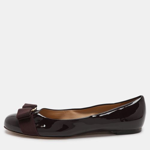 Salvatore Ferragamo Burgundy Patent Leather Varina Bow Ballet Flats Size 37 - Salvatore Ferragamo - Modalova