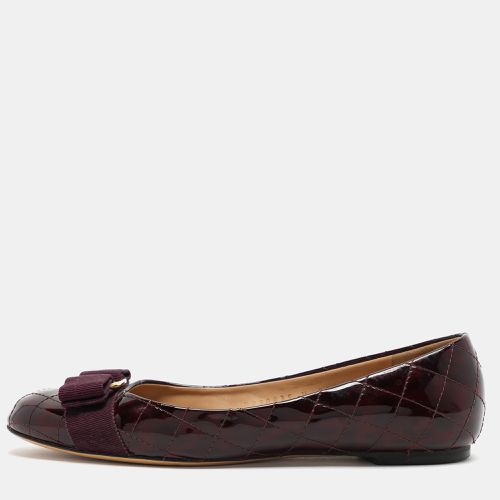 Salvatore Ferragamo Burgundy Patent Leather Varina Ballet Flats Size 36 - Salvatore Ferragamo - Modalova