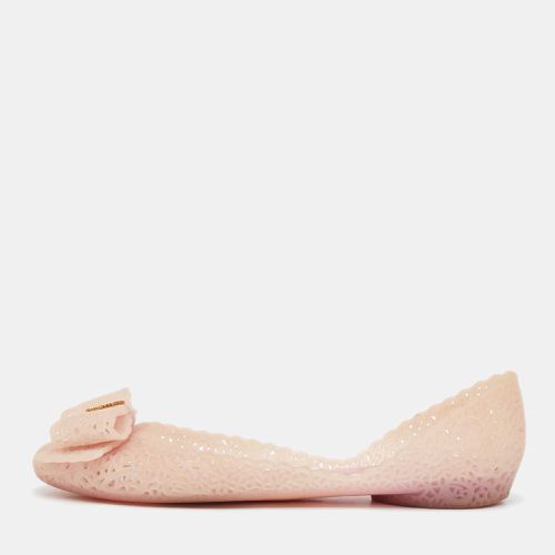 Salvatore Ferragamo Beige Laser Cut Jelly Nilly Ballet Flats Size 36.5 - Salvatore Ferragamo - Modalova