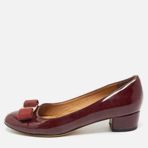 Salvatore Ferragamo Burgundy Patent Leather Vara Bow Block Heel Pumps Size 36 - Salvatore Ferragamo - Modalova