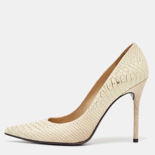 Embossed Python Pointed Toe Pumps Size 39 - Stuart Weitzman - Modalova