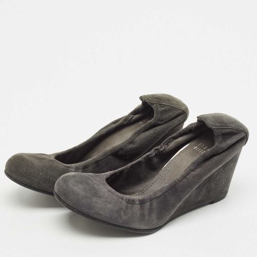 Dark Suede Scrunch Wedge Pumps Size 37.5 - Stuart Weitzman - Modalova