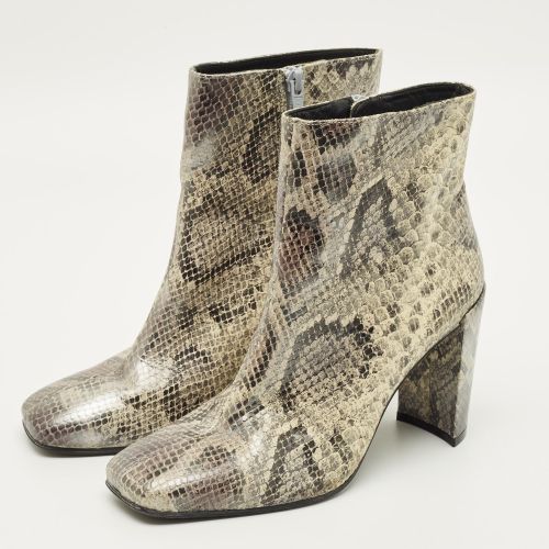 Size 38 /Black Python Embossed Leather Ankle Length Boots - Stuart Weitzman - Modalova
