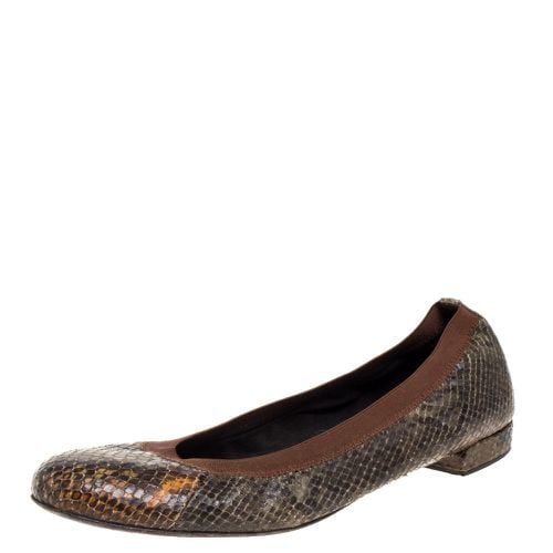 Stuart Weitzman Green Python Embossed Ballet Flats Size 41 - Stuart Weitzman - Modalova