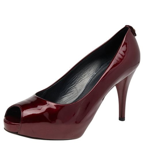 Stuart Weitzman Red Patent Leather Sierra Peep Toe Platform Pumps Size 39.5 - Stuart Weitzman - Modalova