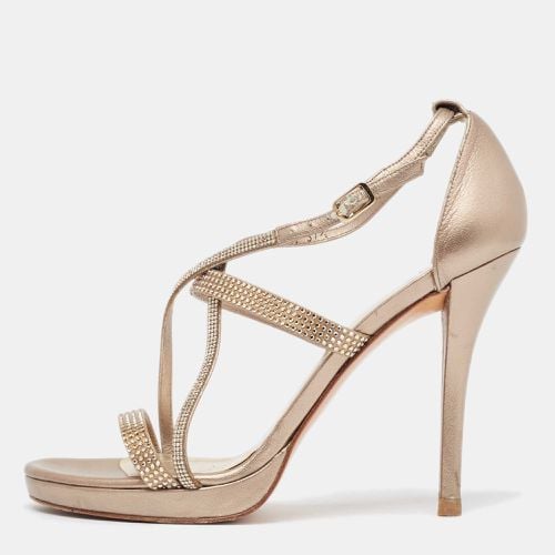 Stuart Weitzman Metallic Gold Leather Crystal Embellished Ankle Strap Sandals Size 37.5 - Stuart Weitzman - Modalova